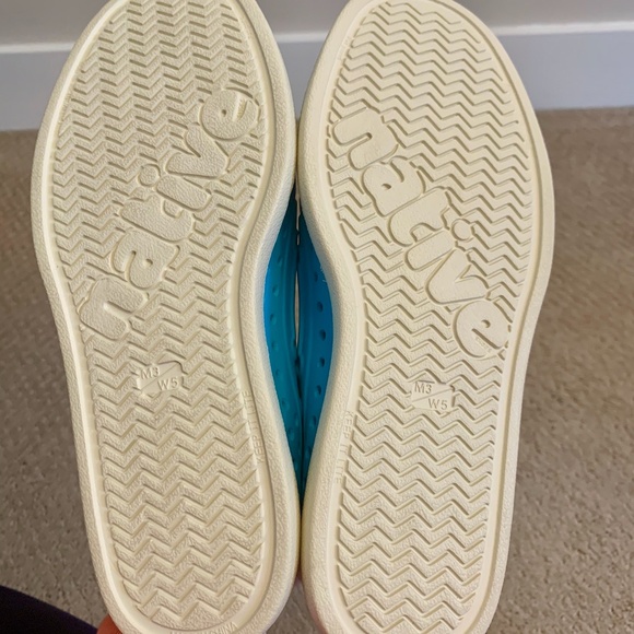 NWT Native Brand Shoes - Picture 6 of 6